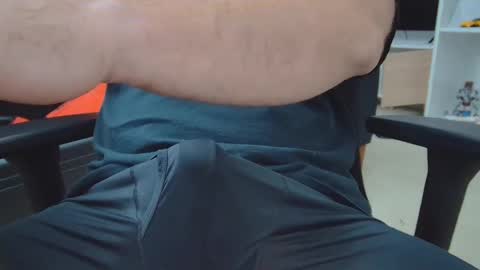 Snapshot of eltanke2206 chatting on 21, 10, 2025 alexgarg online show from 21, 10, 2025