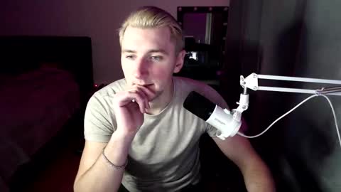 Elvin Vaenight online show from 9, 1, 2026