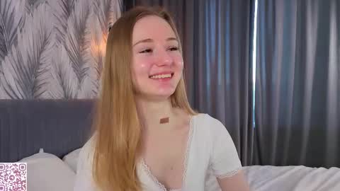 Snapshot of elvyrose chatting on 7, 2, 2026 Alex online show from 7, 2, 2026