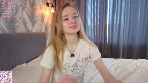 Snapshot of elvyrose chatting on 26, 3, 2026 Alex online show from 26, 3, 2026