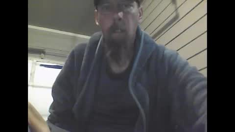 Snapshot of elwooood7 chatting on 5, 1, 2025 elwooood7 online show from 5, 1, 2025