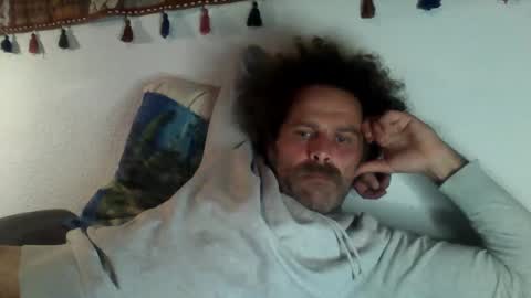 Snapshot of elyjahoye chatting on 24, 9, 2025 elyjahoye online show from 24, 9, 2025