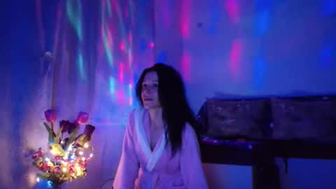 Elisa online show from 26, 2, 2025