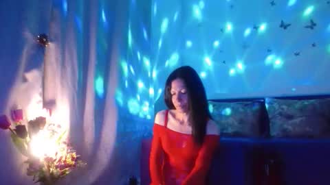 Elisa online show from 8, 5, 2026