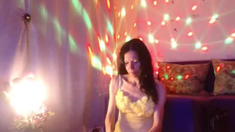 Elisa online show from 25, 6, 2026