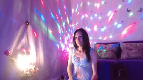 Elisa online show from 27, 6, 2026