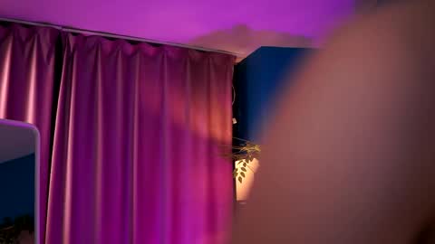 Snapshot of elyssawetxx chatting on 29, 5, 2026 Elyssa online show from 29, 5, 2026
