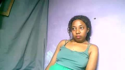 Snapshot of ema900845 chatting on 20, 1, 2025 ema900845 online show from 20, 1, 2025