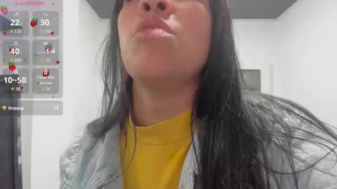 ema y cami online show from 16, 9, 2025