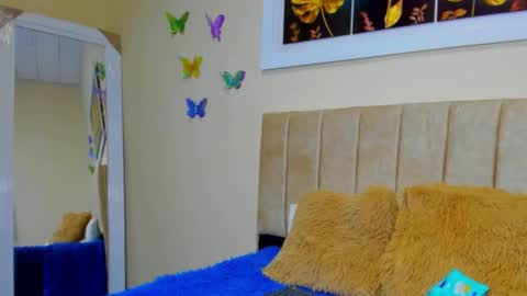 ema garcia  online show from 10, 9, 2025