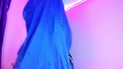 Ema Lambert  online show from 6, 12, 2024