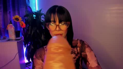Ema Lambert  online show from 18, 12, 2024