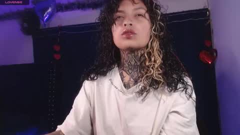 Snapshot of ema_ploxx chatting on 18, 3, 2026 ema_ploxx online show from 18, 3, 2026