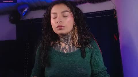 Snapshot of ema_ploxx chatting on 21, 3, 2026 ema_ploxx online show from 21, 3, 2026