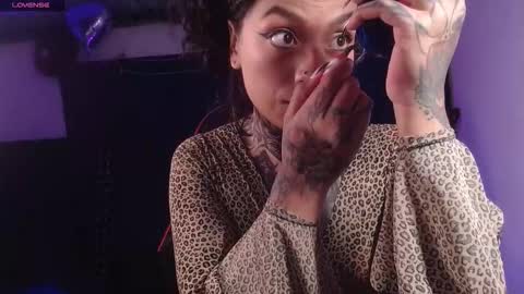 Snapshot of ema_ploxx chatting on 28, 3, 2026 ema_ploxx online show from 28, 3, 2026