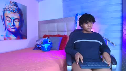 Snapshot of ema_stone_22 chatting on 17, 9, 2025 EMA online show from 17, 9, 2025
