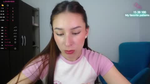 Snapshot of emaa_martins chatting on 15, 9, 2025 Emaa online show from 15, 9, 2025