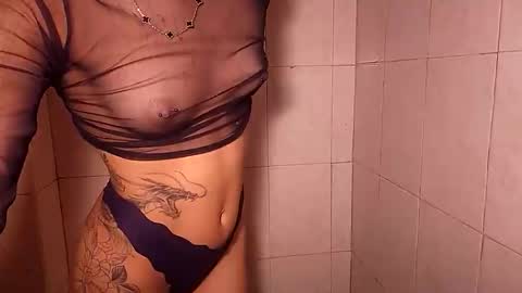 Ema Luna online show from 5, 4, 2026