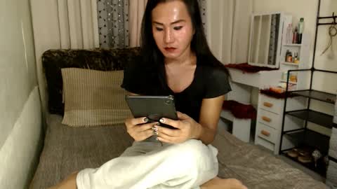 Trans cummer online show from 21, 2, 2025