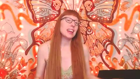 Ember Starleena online show from 3, 10, 2025