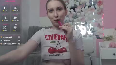 Snapshot of emberluna_ chatting on 14, 6, 2026 Ember online show from 14, 6, 2026