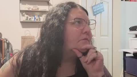 Emberlyn Nix online show from 16, 9, 2025