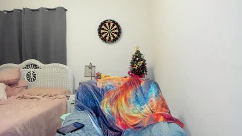 Snapshot of emberpheonixxx chatting on 31, 12, 2024 Ember Pheonixxx online show from 31, 12, 2024