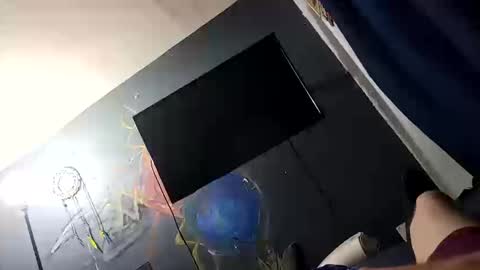 Adam online show from 17, 10, 2025