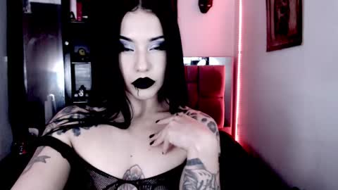Snapshot of emearld_black chatting on 27, 4, 2026 Emerald Black online show from 27, 4, 2026
