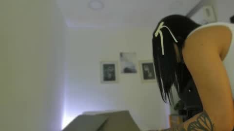 Snapshot of emelie_89 chatting on 2, 10, 2025 emelie_89 online show from 2, 10, 2025