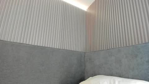 Snapshot of emelie_89 chatting on 13, 11, 2025 emelie_89 online show from 13, 11, 2025