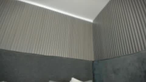 emelie_89 online show from 7, 5, 2026