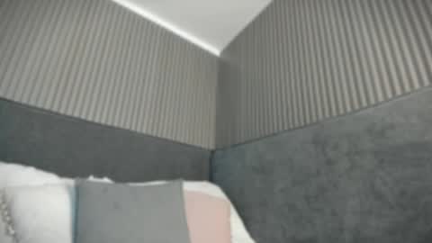 emelie_89 online show from 16, 5, 2026