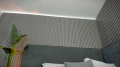 emelie_89 online show from 20, 5, 2026
