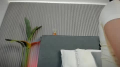 Snapshot of emelie_89 chatting on 14, 7, 2026 emelie_89 online show from 14, 7, 2026