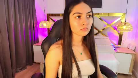Emily  online show from 21, 5, 2026