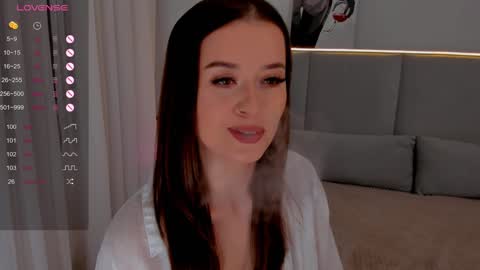 Emeli online show from 2, 2, 2025