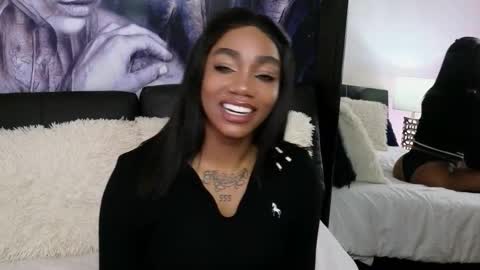 anyelii  online show from 20, 9, 2025