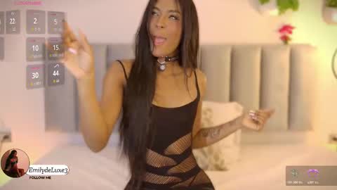 Emely online show from 8, 2, 2026