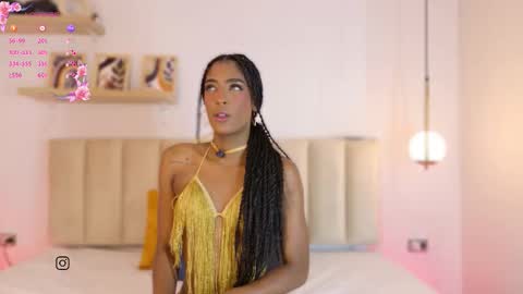 Snapshot of emely_deluxe chatting on 23, 3, 2026 Emely online show from 23, 3, 2026