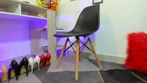 Emely   online show from 26, 9, 2025