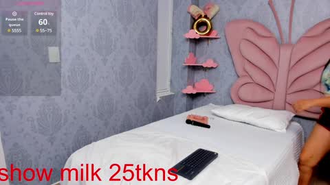 Snapshot of emelyross_ chatting on 31, 12, 2024 emely ross online show from 31, 12, 2024