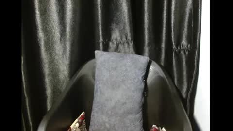 emerald online show from 22, 10, 2025