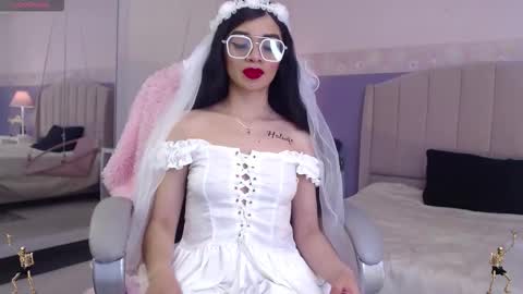 Snapshot of emerald_gh chatting on 21, 10, 2025 Danna online show from 21, 10, 2025