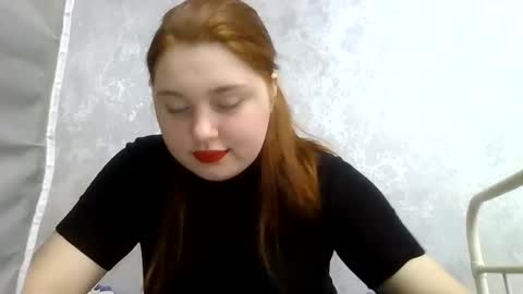 Snapshot of emeraldswan chatting on 13, 2, 2025 emeraldswan online show from 13, 2, 2025