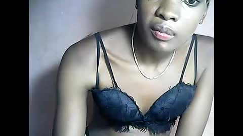 Emerence9794 online show from 21, 3, 2026