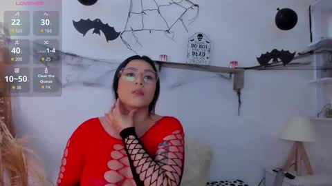 Snapshot of emi_carter chatting on 20, 10, 2025 emi_carter online show from 20, 10, 2025