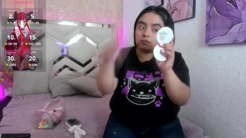 Snapshot of emiiily_brownn chatting on 27, 10, 2025 Emily online show from 27, 10, 2025
