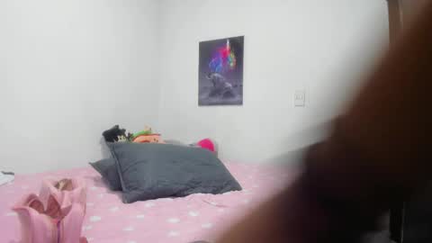 Emiily Carter online show from 17, 4, 2026