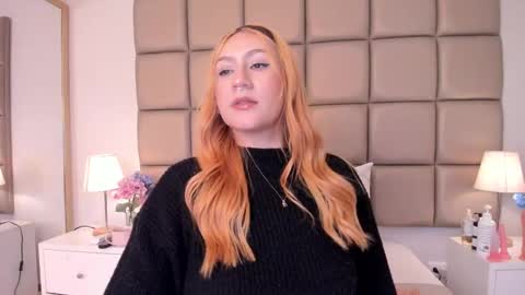 EMILY ROBERTS online show from 9, 1, 2025